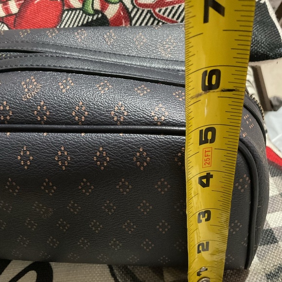 NWT $175 COACH TRAVEL POUCH
IN DIAMOND FOULARD (F93580) - Picture 9 of 12